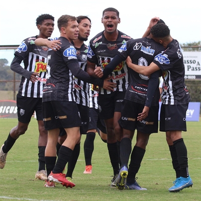 O Cavinho venceu a equipe do Novorizontino e voltou a sonhar com a classificação para a segunda etapa do Sub-20 (Foto: Rafael Bento/CAV)