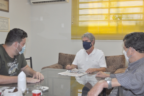 Pré-candidato a prefeito, o arquiteto Jorge Seba passou pela redação para um cafezinho (Foto: A Cidade)