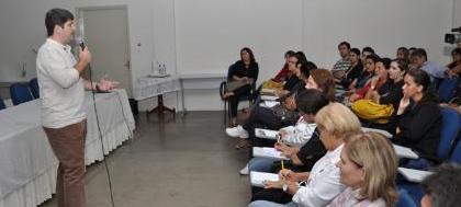 Prefeito envia projeto que concede 15.° a servidores 