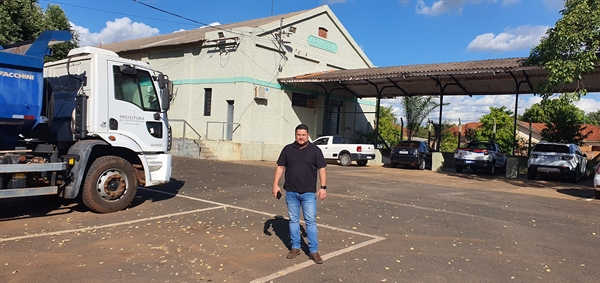 Fábio Okamoto assumiu oficialmente ontem a “supersecretaria” de Serviços Urbanos de Votuporanga  (Foto: A Cidade )