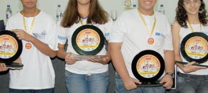 Rotary 8 realiza hoje a prova do "Melhor Estudante" 