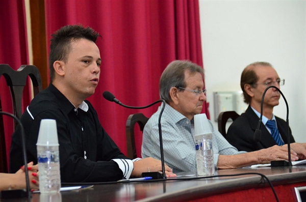Secretaria presta contas em seminário