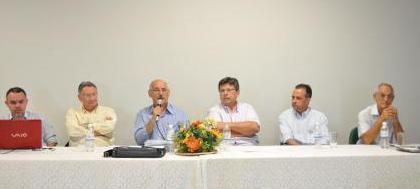 No sufoco: Santas Casas podem parar