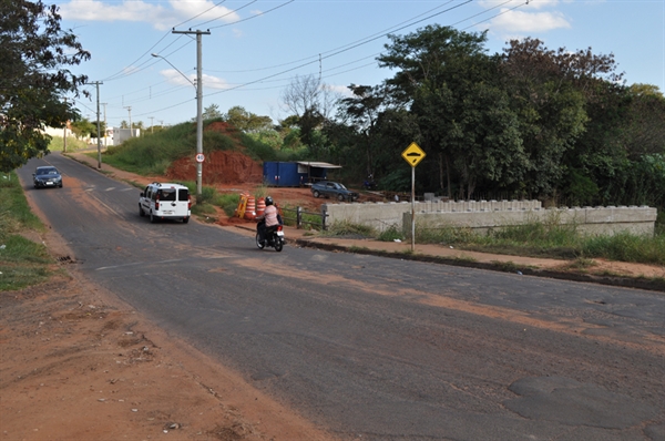 Duplicação tem serviços concentrados na ponte 