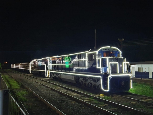 Trem do Natal' da Rumo faz parada às 22h30 em Votuporanga nesta quinta-feira - Jornal A Cidade de Votuporanga Trem do Natal' da Rumo faz parada às 22h30 em Votuporanga nesta quinta-feira - Jornal A Cidade de Votuporanga