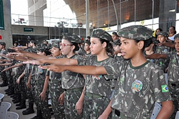  O Projeto é fruto de parceria entre o Fundo Social de Solidariedade do Município com o Tiro de Guerra, vinculado à Secretaria da Cidade (Foto: Prefeitura de Votuporanga)