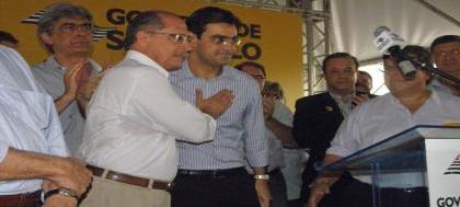 Alckmin afasta Afif e nomeia Rodrigo Garcia