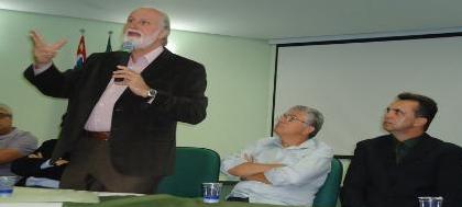 Ricardo Young relança PV que faz política em causas
