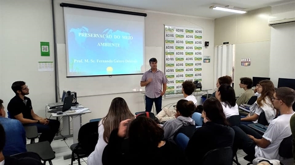 Dentre as atividades realizadas, destaca-se uma Palestra Técnica, um Mutirão do CAR (Cadastro Ambiental Rural) (Foto: Prefeitura de Valentim Gentil)