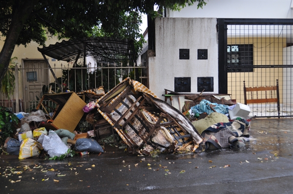 Projeto termina e lixo continua pelo município