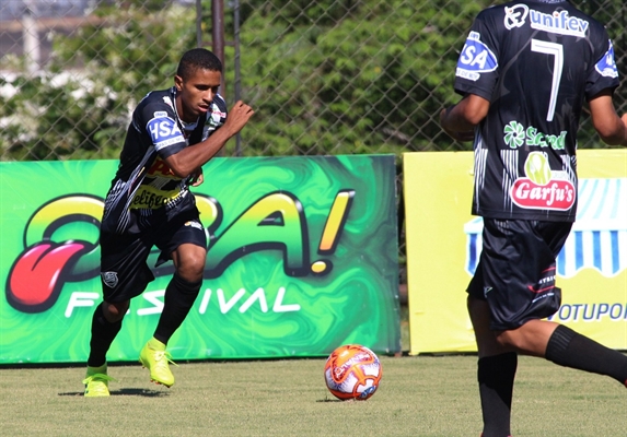 O sub-20 do Clube Atlético Votuporanguense vem de um empate na Arena Plínio Marin (Foto: Rafael Bento/CAV)