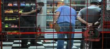 Comerciante é morto com 13 facadas em conveniência