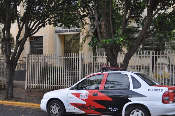 A testemunha que estava presente, informou que a mulher teria fugido assim que viu ele se aproximando (Foto: Gabriele Reginaldo/A Cidade)