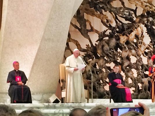 Padre Márcio Tadeu participou de um retiro com o Frei Raniero Cantalamessa, diretor espiritual do Papa Francisco 