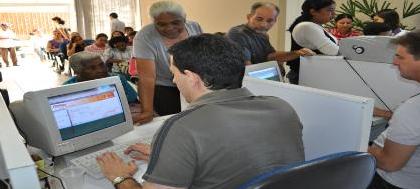 Mais de 300 pessoas fazem cartão de circular por dia