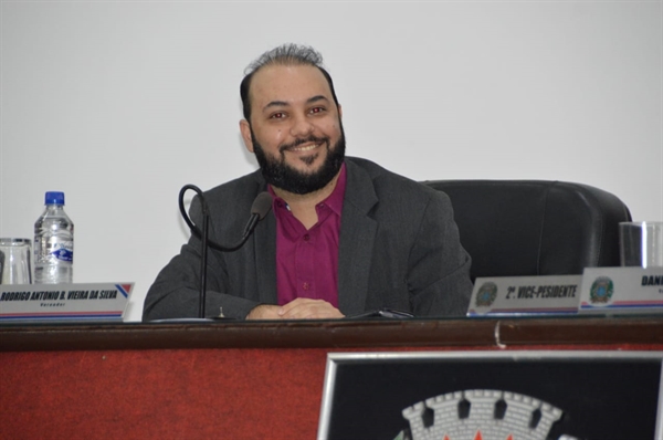  Rodrigo Beleza - vice-presidente da Câmara Municipal de Votuporanga, apresentou duas reivindicações ao prefeito João Dado (Foto: Divulgação/Câmara Municipal) 