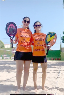 Dentre as participantes estavam Nathália e Giovana, que foram campeãs do iniciante (Foto: A Cidade)