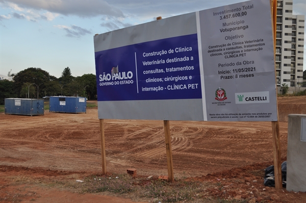 A construtora responsável pelas obras da clínica veterinária pública em Votuporanga já iniciou as obras; prazo é de oito meses  (Foto: A Cidade) 