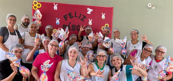 O Instituto do Deficiente Audiovisual de Votuporanga utilizou a cozinha terapêutica como ferramenta de inclusão  (Foto: Idav)