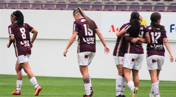 Ferroviária venceu a Votuporanguense no feminino (Foto: Ferroviária)