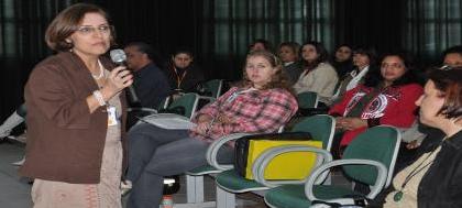 Coordenadora de DST/Aids destaca risco a manicures