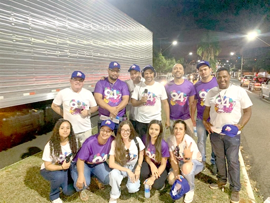 A equipe da Cidade FM, mais uma vez, deu um show de cobertura na carreata de São Cristóvão  (Foto: A Cidade)