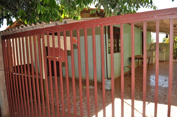 Informada sobre o caso, a Prefeitura de Parisi realizou dedetização específica na cidade, num raio de 25 quadras. A família disse que viveu dias de ansiedade, uma vez que o paciente precisou ficar isolado no hospital a espera de um diagnóstico preciso