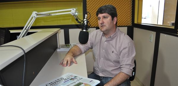 Junior Marão presta contas na Rádio Cidade