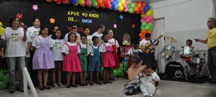 Apae realiza evento para comemorar 40 anos