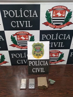 Encaminhado para a sede da Dise em Votuporanga, “Cunhado” foi autuado em flagrante pelo crime de tráfico de drogas (Foto: Polícia Militar de Votuporanga)