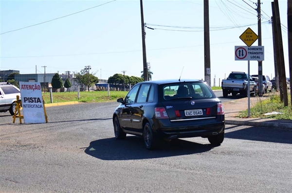 Trecho da avenida Nasser Marão continua interditado 