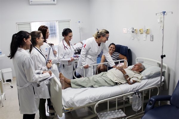 A Santa Casa de Votuporanga se preocupa com o paciente, além das fronteiras do Hospital (Foto: Santa Casa)