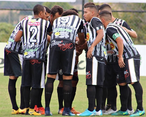 Votuporanguense e Batatais se enfrentam na tarde de hoje na Arena Plínio Marin (Foto: Rafael Nascimento/CAV)