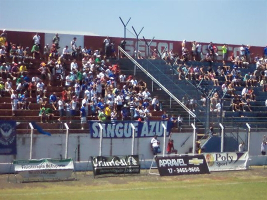 Mesmo com apoio da torcida, Fefecê perde de 3 x 0 
