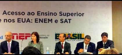 Reitor da Unifev participa de Seminário Internacional