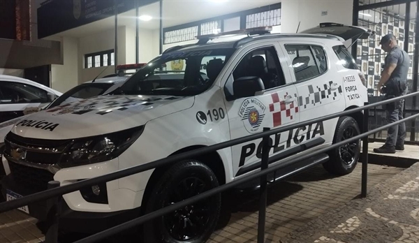  Foragida da justiça, estelionatária tentou enganar policiais com um documento falso, mas acabou sendo presa no bairro San Remo (Foto: Divulgação)