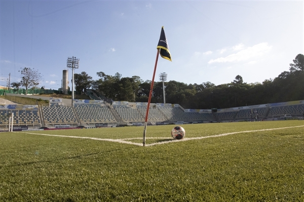 Situação no América de Rio Preto segue complicada (Foto: Anderson Romão/Ag. Paulistão/Centauro)