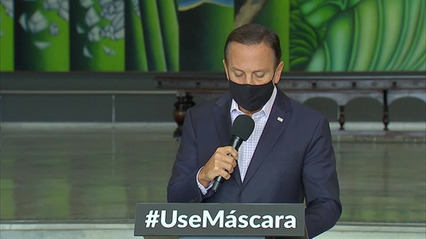 Governador João Doria (PSDB) durante coletiva no Palácio dos Bandeirantes (Foto: Reprodução/TV Globo)