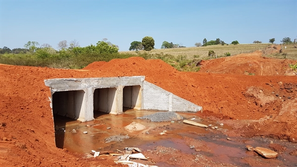 Ação atende antiga reivindicação de moradores da região que perderam acesso à cidade com a queda da antiga ponte há mais de dois anos (Foto: Divulgação/Prefeitura de Votuporanga) 