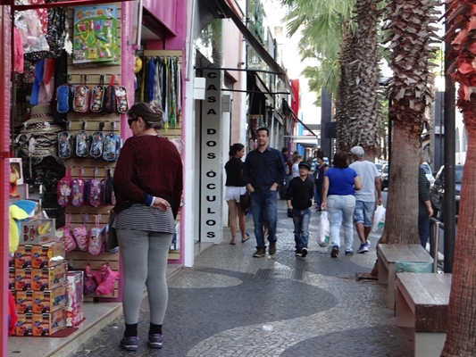 Atualmente, em Votuporanga, são cerca de 8.880 inadimplentes, segundo o SCPC (Foto: A Cidade) 