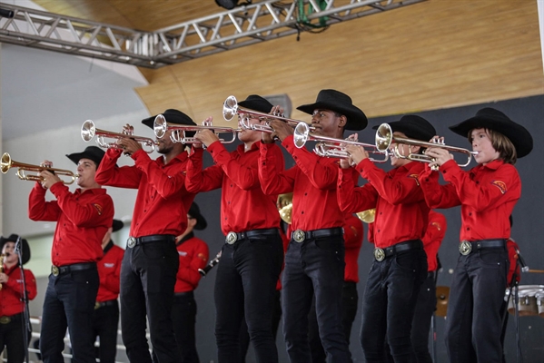 O grupo de Pereira Barreto é patrocinado pelo Proença Supermercados e já se apresentou na cidade neste ano (Foto: Divulgação/Prefeitura de Votuporanga)
