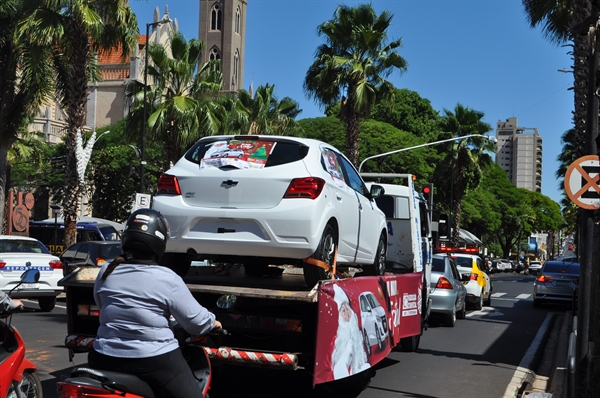 Carreata de lançamento da promoção circulou pelas principais vias de Votuporanga (Foto: A Cidade    )