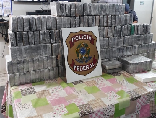 Tabletes de cocaína foram apreendidos em Olímpia — Foto: Arquivo pessoal