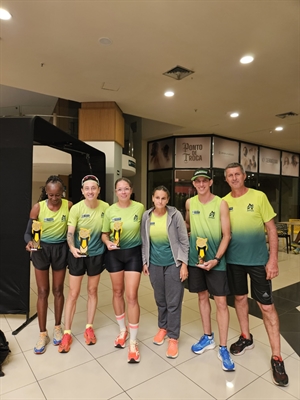 Eliete Guilherme, Karina Franzin, Francielle Neves, Jaciara Andrade, Marcelo França e Osmar Andrade em Araçatuba  (Foto: Seesl/Avoa)