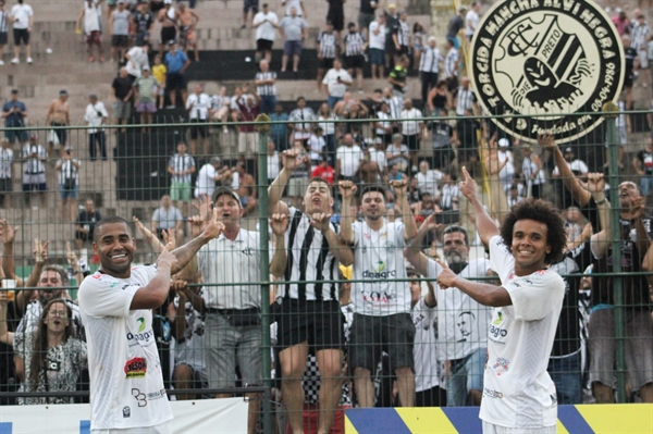 A torcida do Comercial está preparando uma caravana para assistir ao jogo da Votuporanguense contra a equipe de Ribeirão (Foto: Divulgação/Comercial)