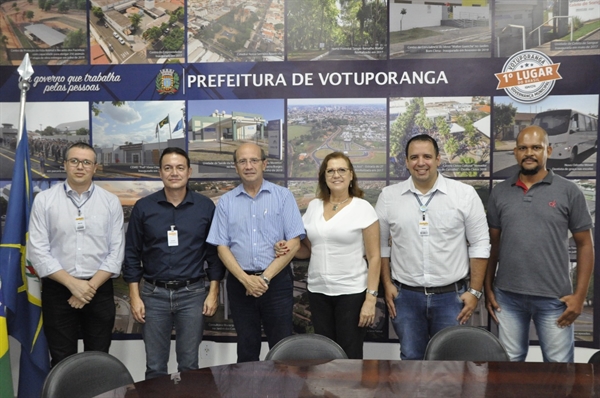 Membros do Amigão Supermercados tiveram uma reunião com o prefeito (Prefeitura de Votuporanga)