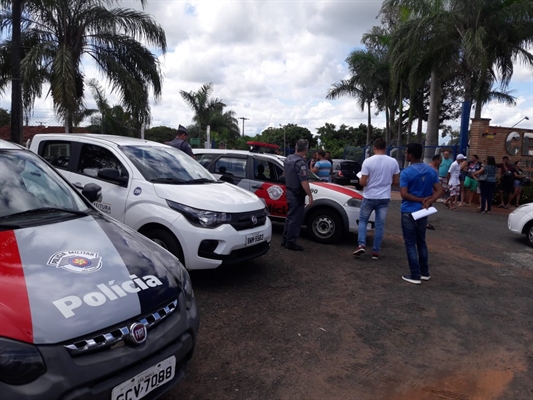 A Polícia Militar e uma equipe da Prefeitura Municipal estiveram no local (Arquivo Pessoal)