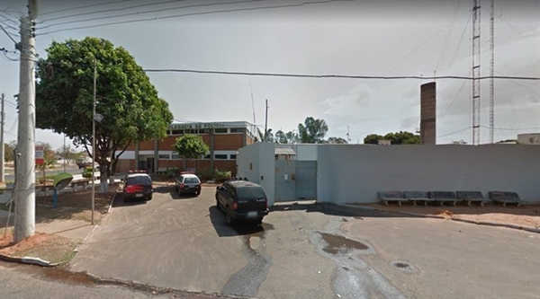 Detento é encontrado morto dentro de cela em cadeia de Penápolis (Foto: Reprodução/Google Maps)