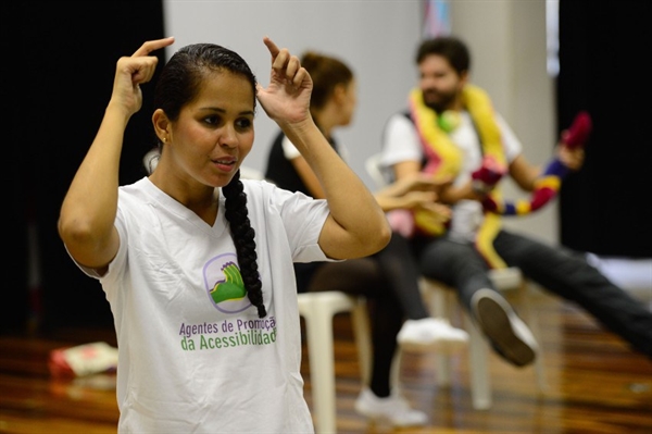 A intenção é que o profissional possa atuar em dias de sessão ordinária da Câmara (Foto: Fernando Frazão/ Agência Brasil)