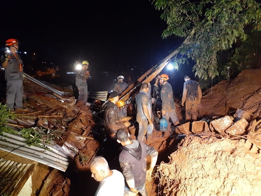 Buscas por irmãos duraram mais de 12 horas — Foto: Divulgação/ Polícia Militar